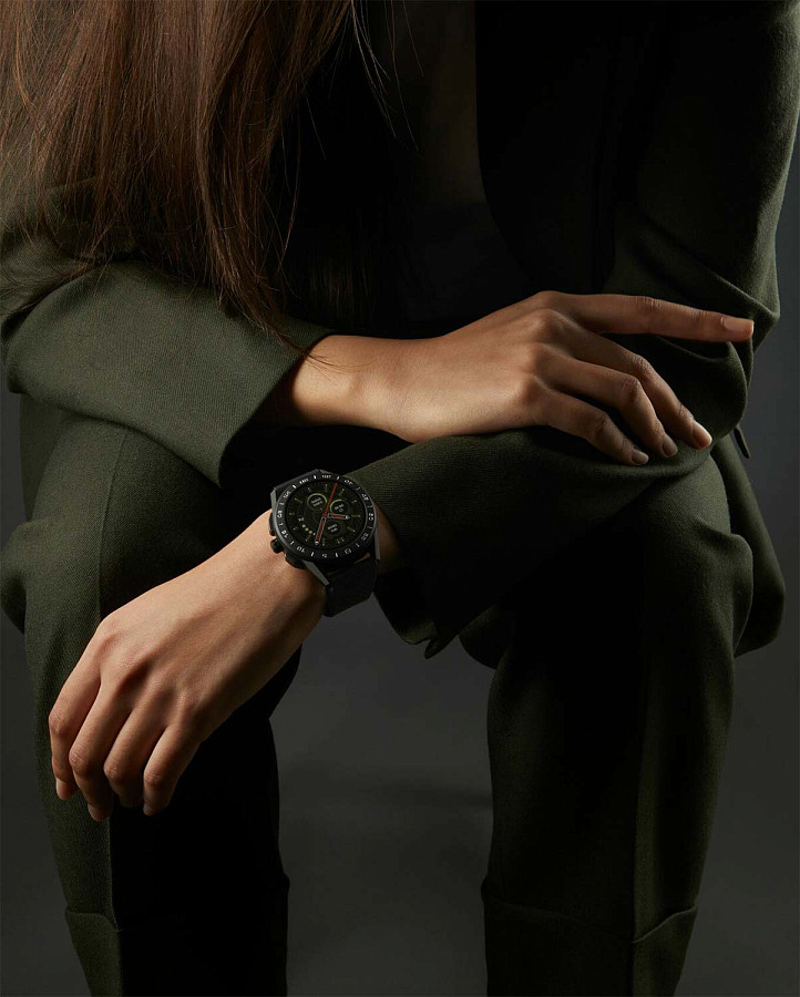 Часы TAG Heuer Connected Calibre E3 - 45 mm SBG8A80.BT6221 — металл титан керамика, Швейцария