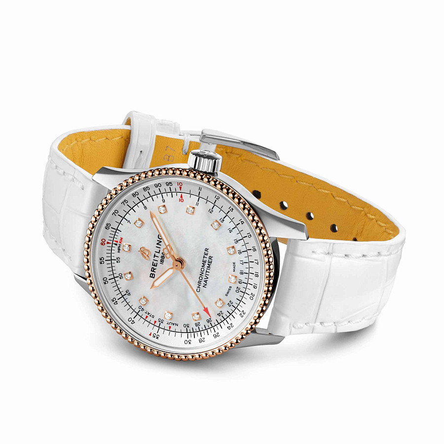 Часы Breitling Navitimer Automatic 35 U17395211A1P4 — сталь металл, Швейцария