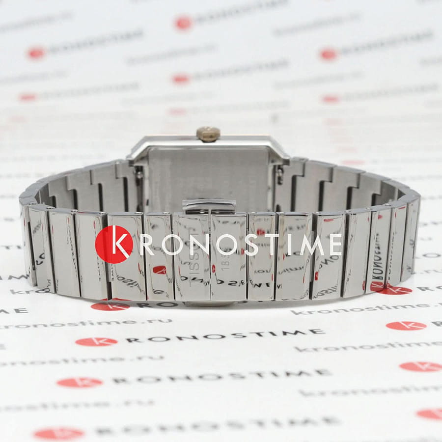 Часы Tissot SRV 30 mm T160.110.21.113.00 — нержавеющая сталь, женские