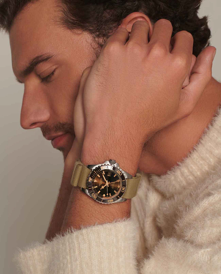 Часы Longines HydroConquest L3.790.4.66.2 — коричневый, керамика сталь металл