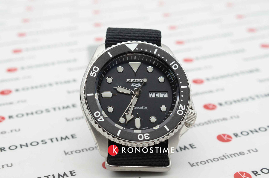 Часы Seiko Prospex SNJ028P1 — Япония, кварцевые