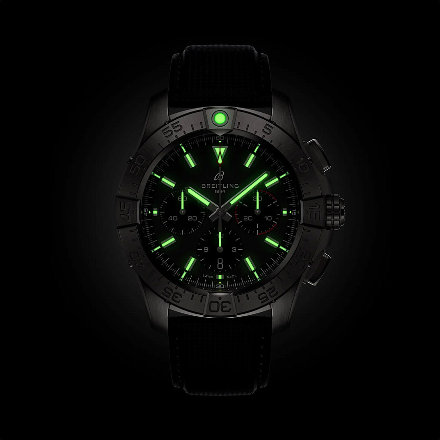 Часы Breitling Avenger B01 Chronograph 44 mm AB0147101B1X1 — Швейцария, механические