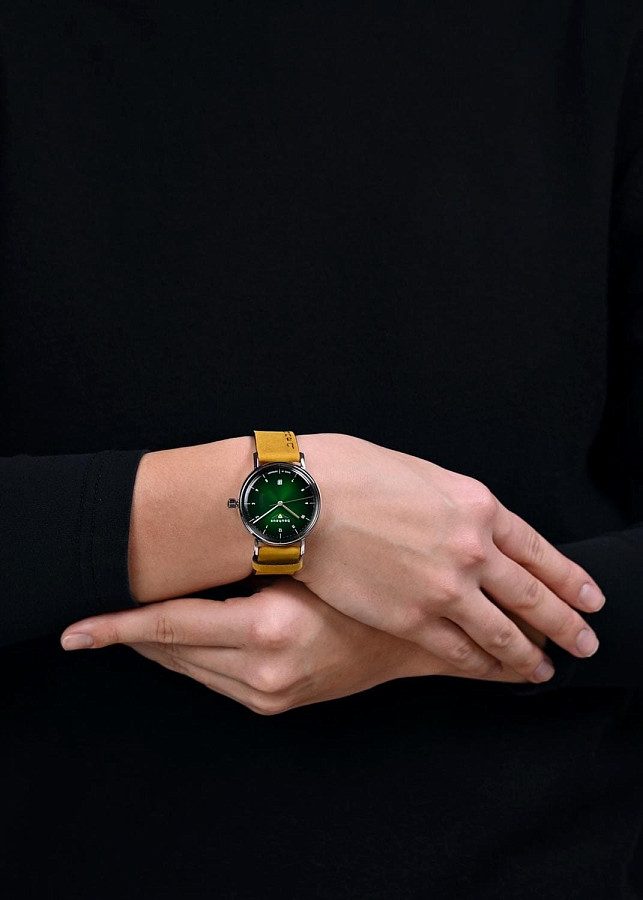 Часы Bauhaus Classic 21414 — кварцевые, сталь металл