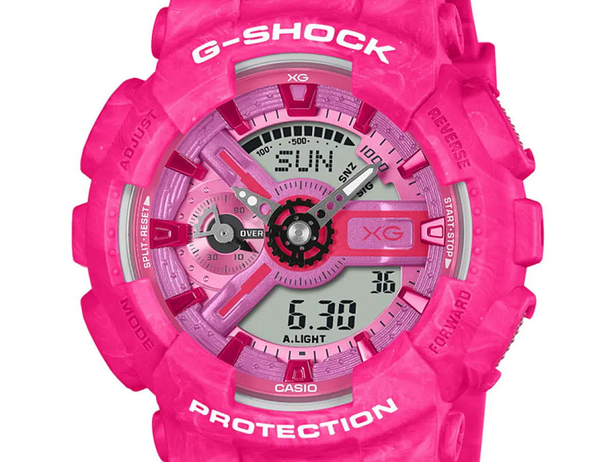 Часы Casio G-Shock GMA-S110XG-4A — пластик, Япония
