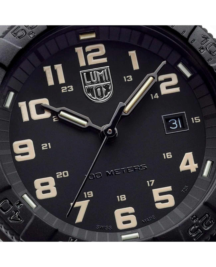 Часы Luminox Leatherback SEA Turtle Giant XS.0330 — кварцевые, Швейцария, мужские