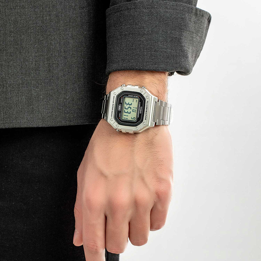 Часы Casio Collection W-218HD-1AVDF (W-218HD-1A) — пластик, Япония