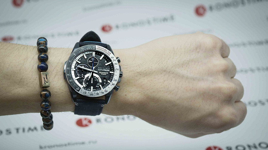 Часы Casio Edifice EQB-1000AT-1A — кварцевые, Япония, мужские