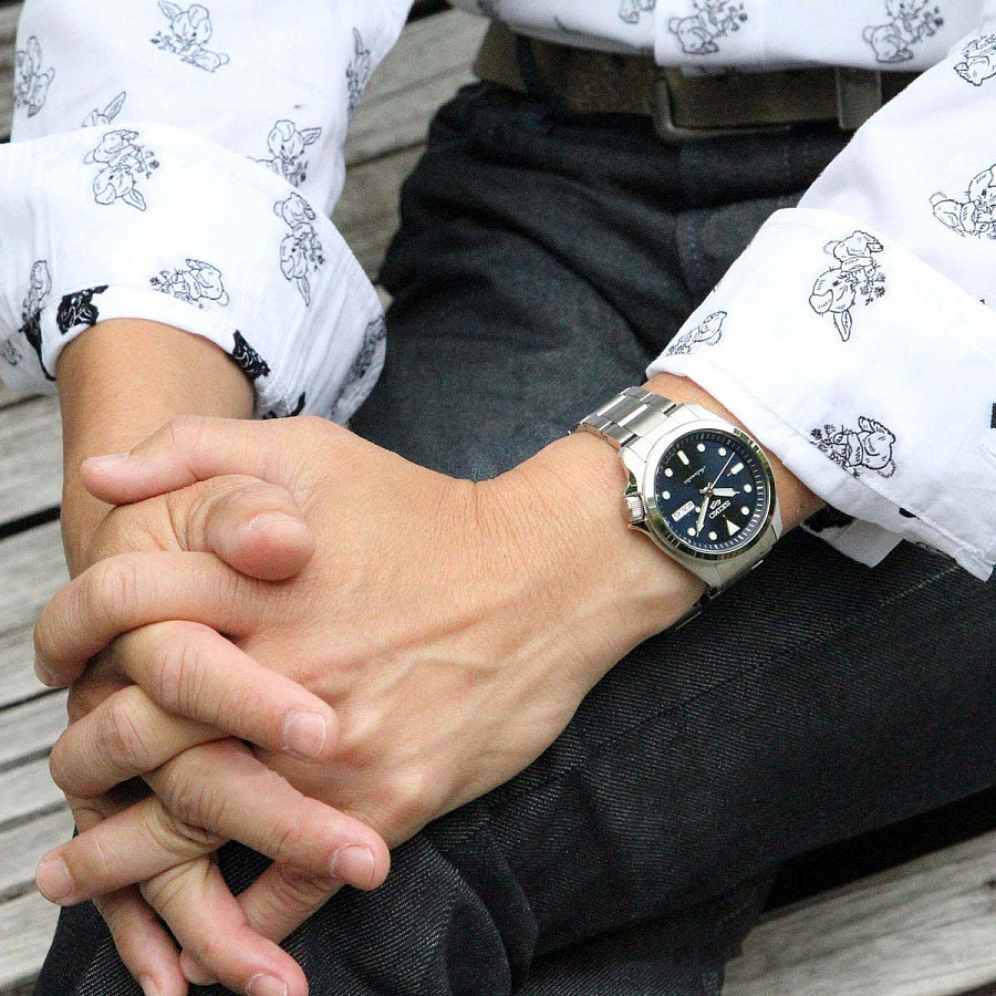 Часы Seiko 5 Sports SRPE53K1 — мужские, нержавеющая сталь