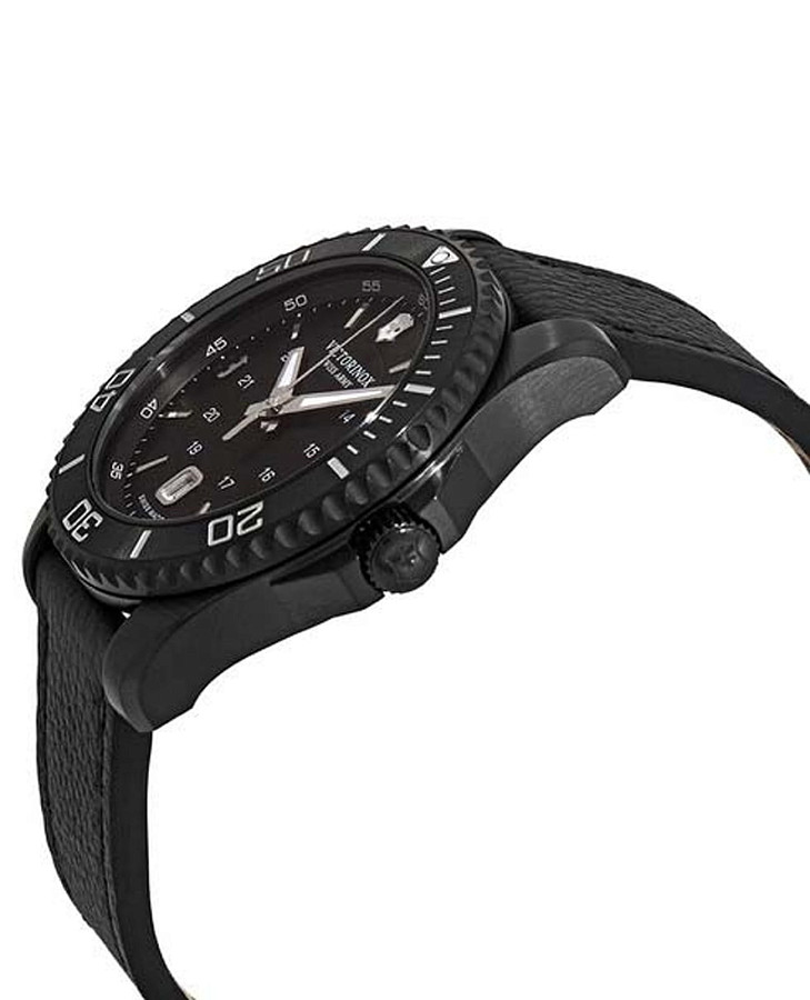 Часы Victorinox Maverick 241787 — сталь металл, Швейцария