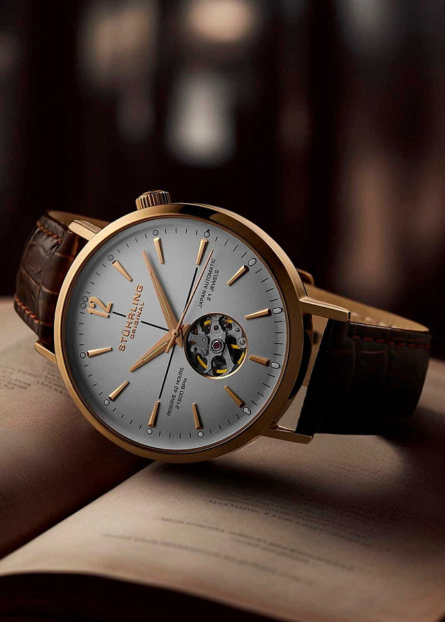 Часы Stuhrling Quasar 1021.07 — металл сталь, США