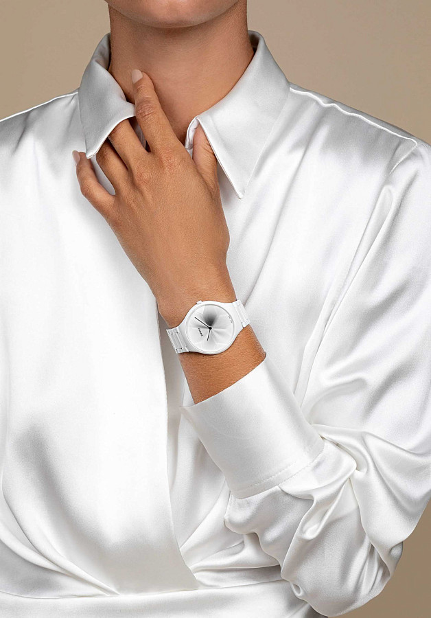 Часы Rado True Thinline x Great Gardens of the World R27007032 — Швейцария, кварцевые