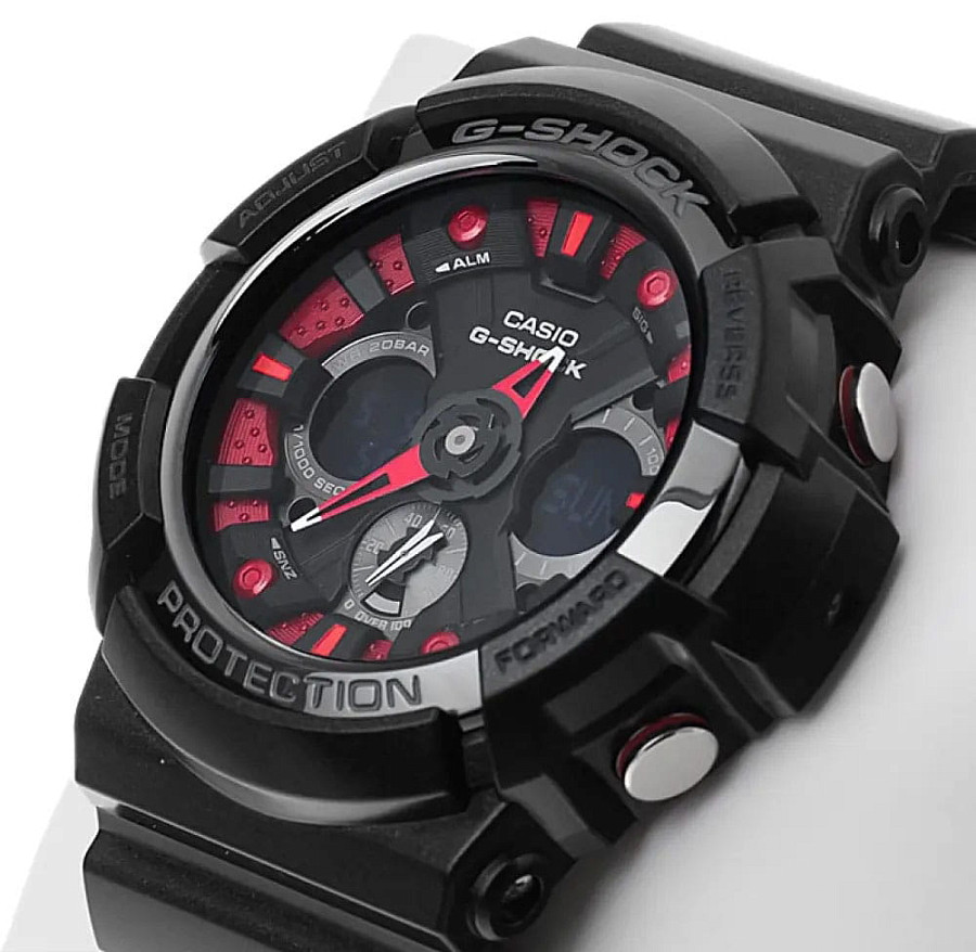 Часы Casio G-Shock GA-200SH-1A — пластик, Япония