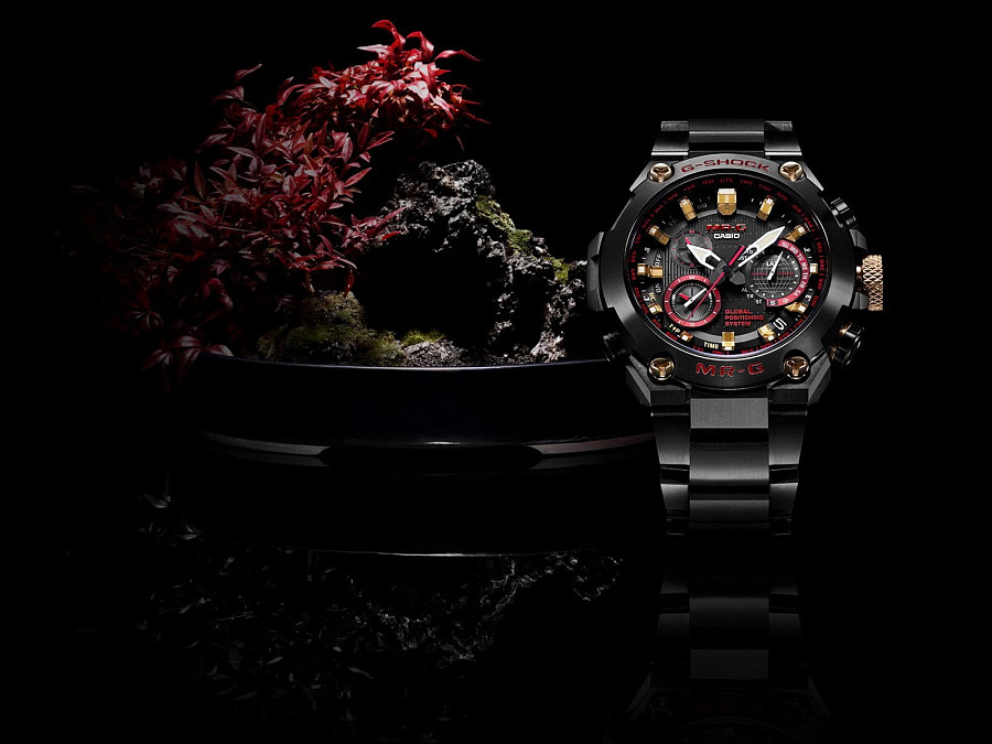 Часы Casio G-Shock MRG-G1000B-1A4 — черный, электронные