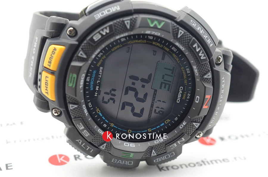 Часы Casio Pro Trek PRG-240-1E — пластик, мужские
