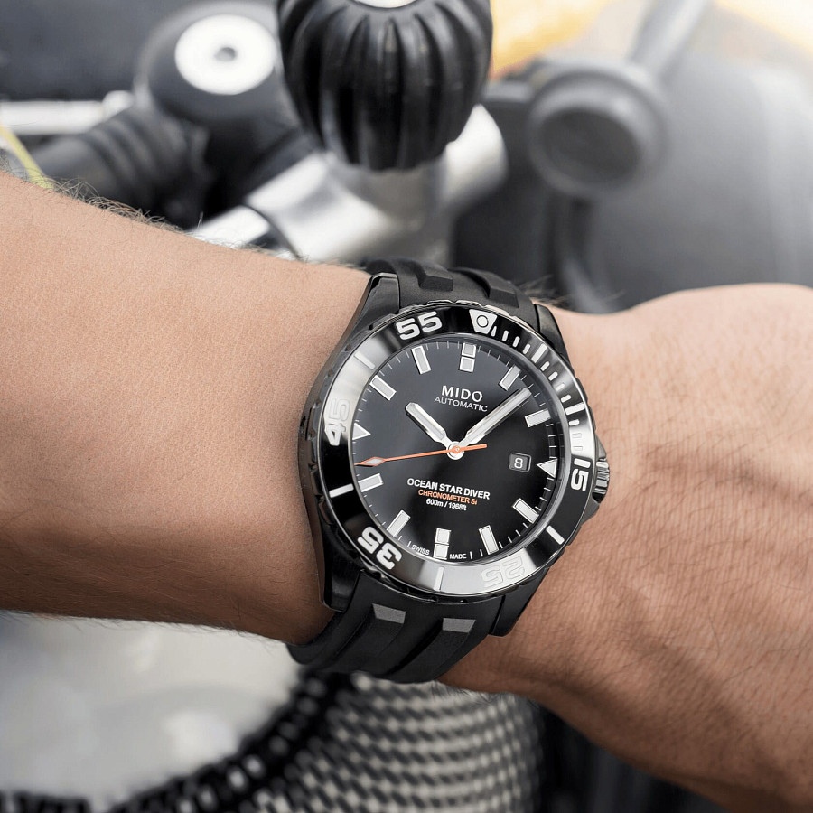 Часы Mido Ocean Star Diver 600 M026.608.37.051.00 — Швейцария, механические