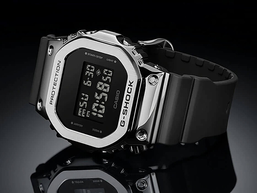 Часы Casio G-Shock GM-5600-1 — полимер, мужские