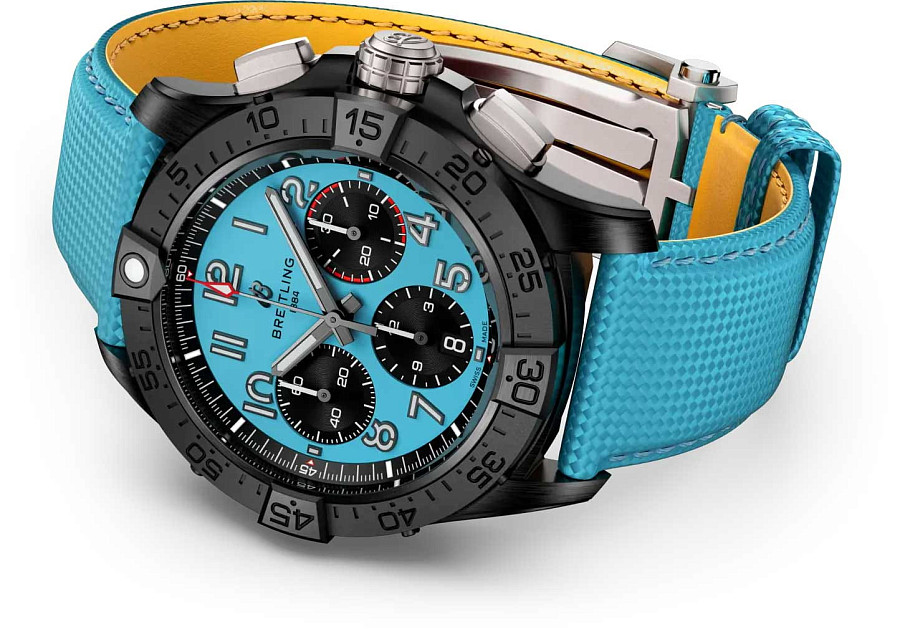Часы Breitling Avenger B01 Chronograph 42 mm SB0146101L1X1 — артикул SB0146101L1X1