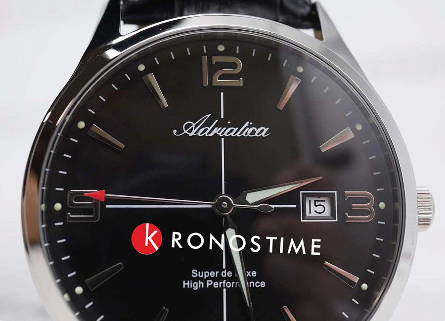 Часы Adriatica Vintage A8331.5254Q — Швейцария, кварцевые