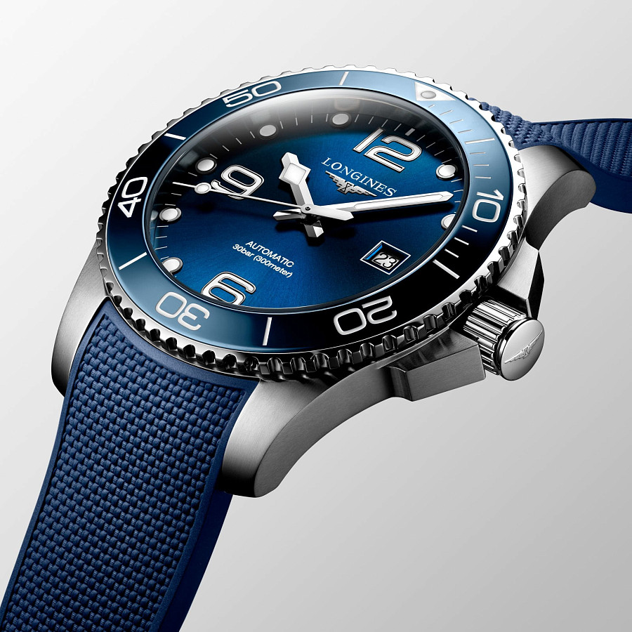 Часы Longines HydroConquest L3.781.4.96.9 — синий, металл сталь керамика