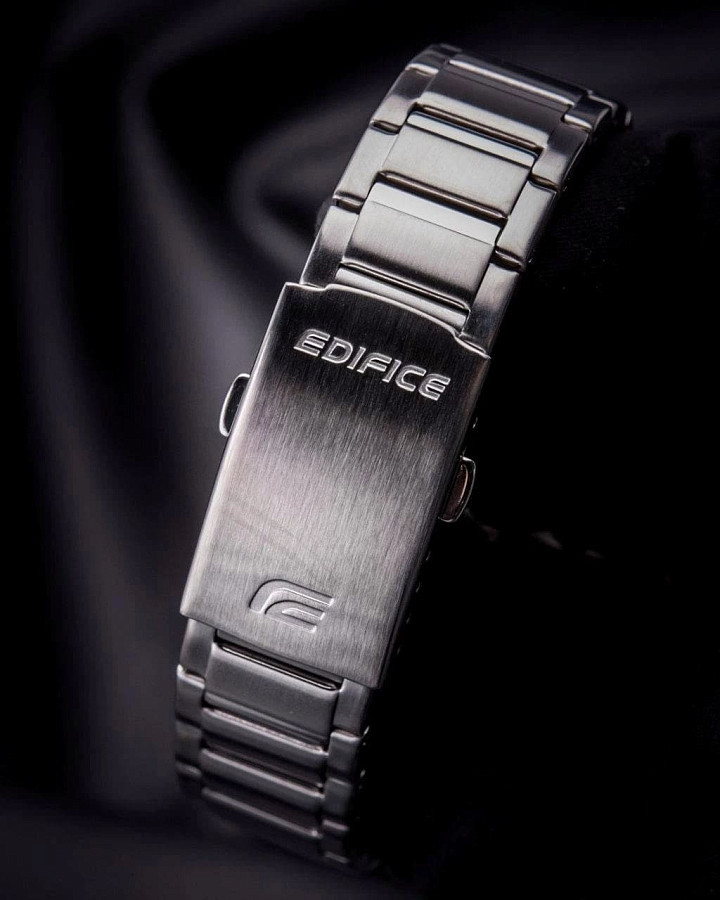 Часы Casio Edifice EFV-600D-3CVUDF (EFV-600D-3C) — нержавеющая сталь, мужские