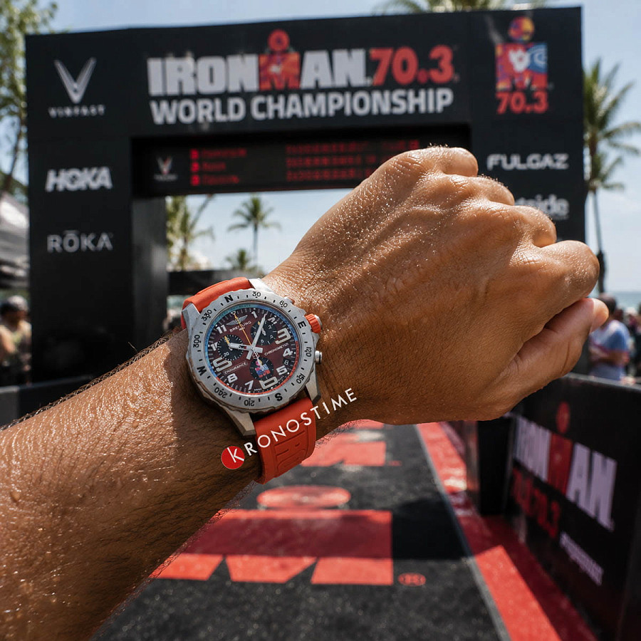 Часы Breitling Professional Endurance Pro 44 mm IRONMAN® 70.3 World Championship 2026 E823107A1O1S1 — артикул E823107A1O1S1