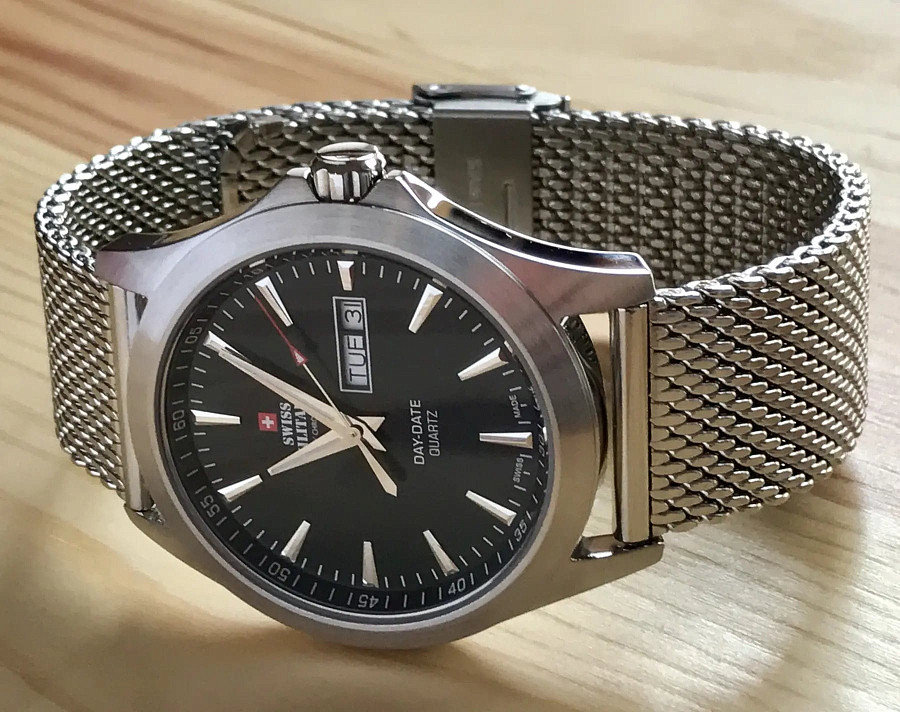 Часы Swiss Military by Chrono Day Date SMP36040.01 — кварцевые, Швейцария, мужские