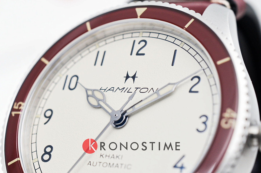 Часы Hamilton Khaki Aviation Pilot Pioneer Auto 38mm H76265810 — мужские, кожаный