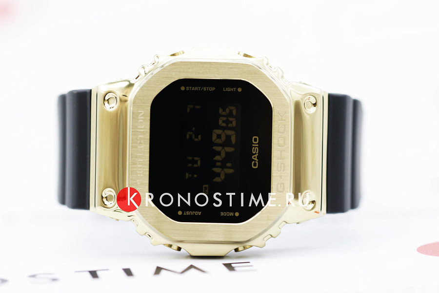 Часы Casio G-Shock GM-5600G-9DR (GM-5600G-9) — мужские, черный