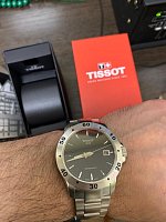 Фото покупателя: Швейцарские механические часы Tissot V8 Swissmatic T106.407.11.051.00