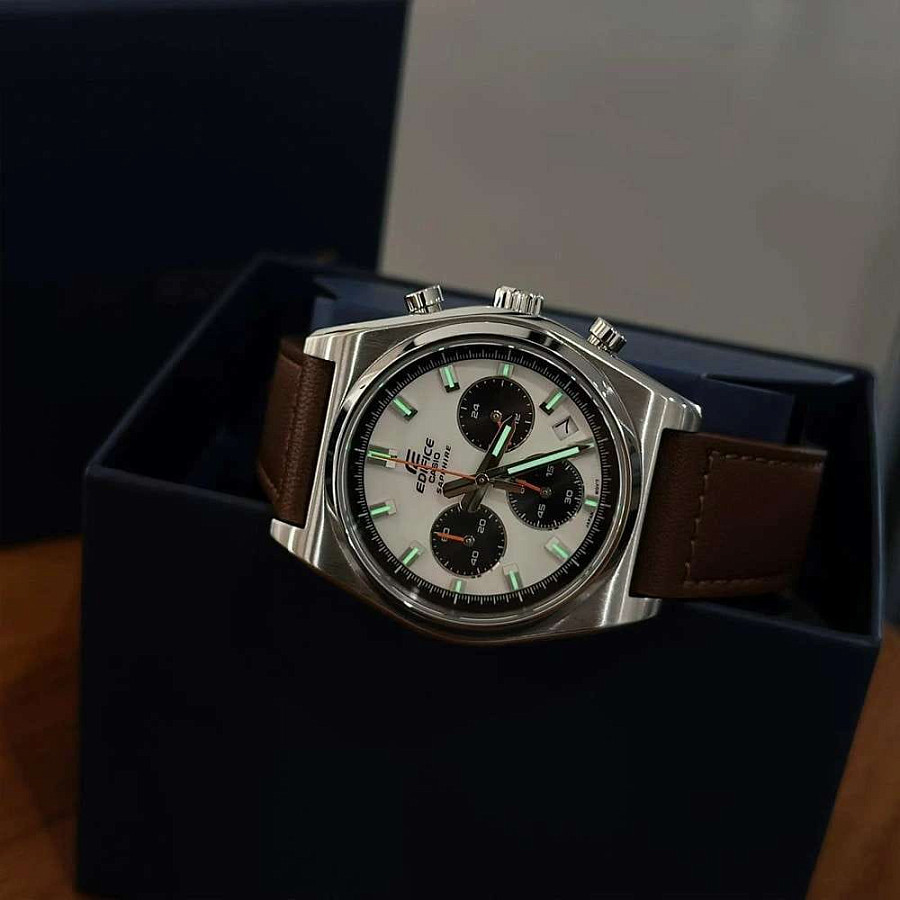 Часы Casio Edifice EFB-730L-7A — кварцевые, металл сталь