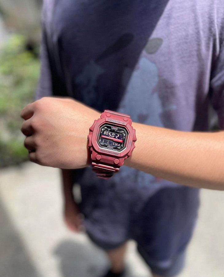 Часы Casio G-Shock GX-56SL-4 — электронные, пластик