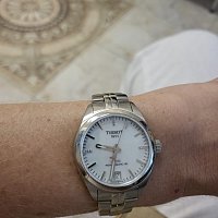 Фото покупателя: Швейцарские механические часы Tissot PR 100 Powermatic 80 Lady T101.207.11.116.00