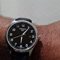 Фото покупателя: Швейцарские часы Tissot Gent XL Classic T116.410.16.057.00