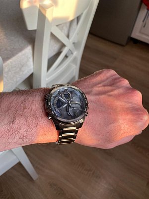 Фото покупателя: Японские наручные часы Casio Edifice ECB-900MDC-1ADR (ECB-900MDC-1A) с хронографом