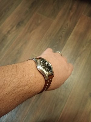 Фото покупателя: Швейцарские механические наручные часы Hamilton Khaki Field King Auto H64455533