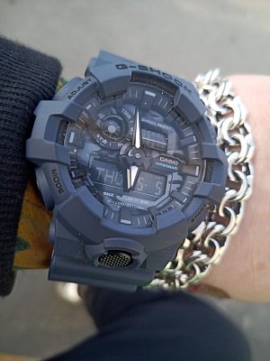Фото покупателя: Японские наручные часы Casio G-Shock GA-700CA-2ADR (GA-700CA-2A) с хронографом