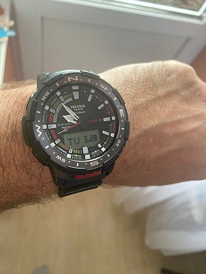 Фото покупателя: Японские наручные часы Casio Pro Trek PRT-B70-1DR (PRT-B70-1) с хронографом