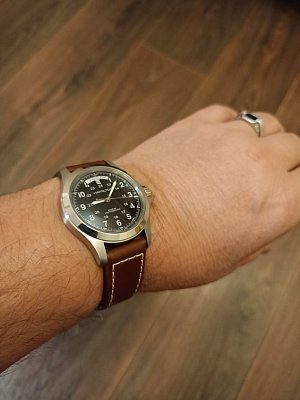 Фото покупателя: Швейцарские механические наручные часы Hamilton Khaki Field King Auto H64455533