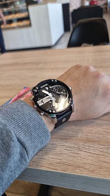 Фото покупателя: Итальянские наручные часы Diesel Mr. Daddy 2.0 DZ7313 с хронографом